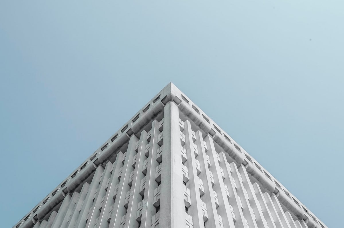 B体育app下载-【英超】马赫雷斯帽子戏 丁丁两助攻+中柱 曼城5比0